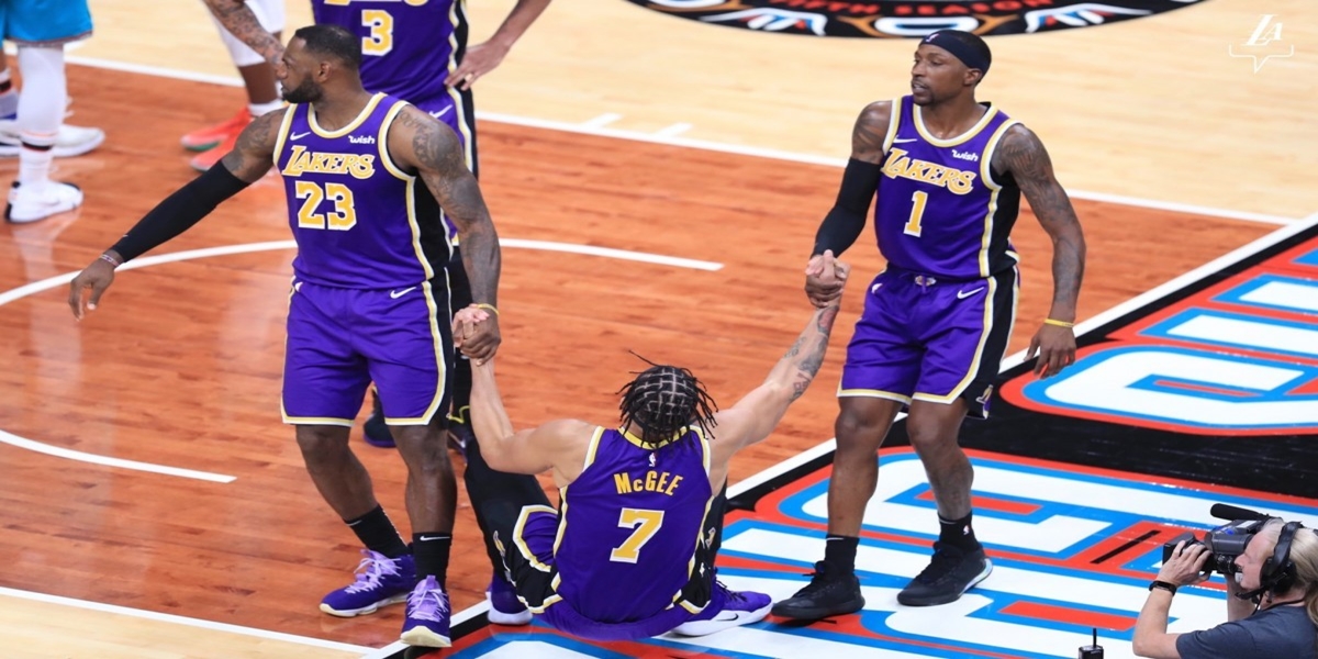 LeBron James Cetak 30 Poin, Lakers Menang Tipis